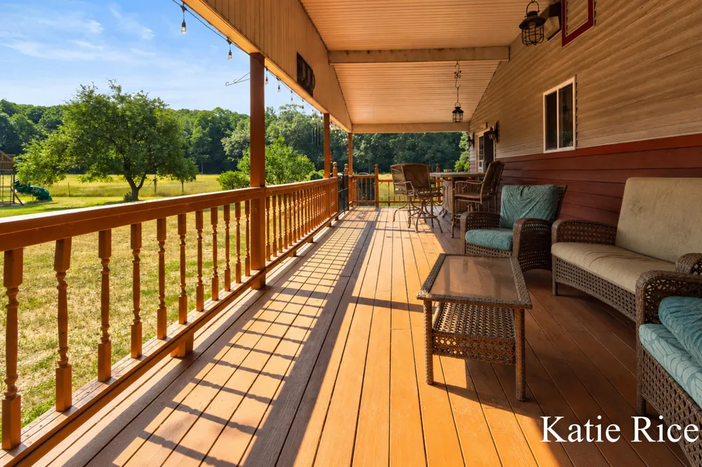 2030 Scenic Drive Muskegon, MI 49445