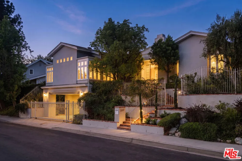 16457 Marbro Drive Encino, CA 91436