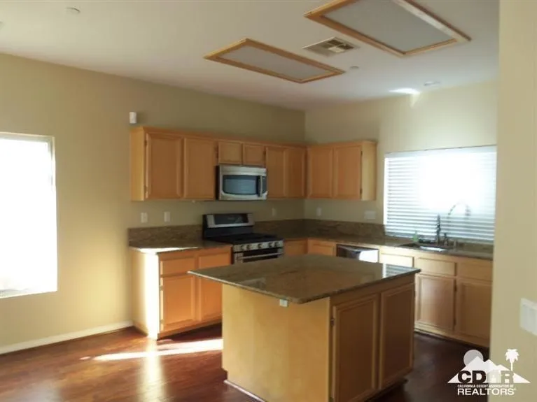 749 Alta Palm Springs, CA 92262