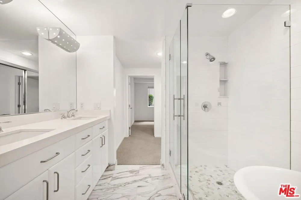 1018 4th Street #103 Santa Monica, CA 90403