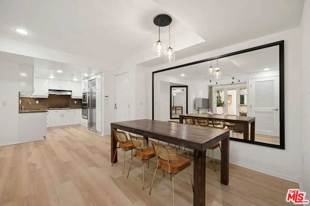 1018 4th Street #103 Santa Monica, CA 90403