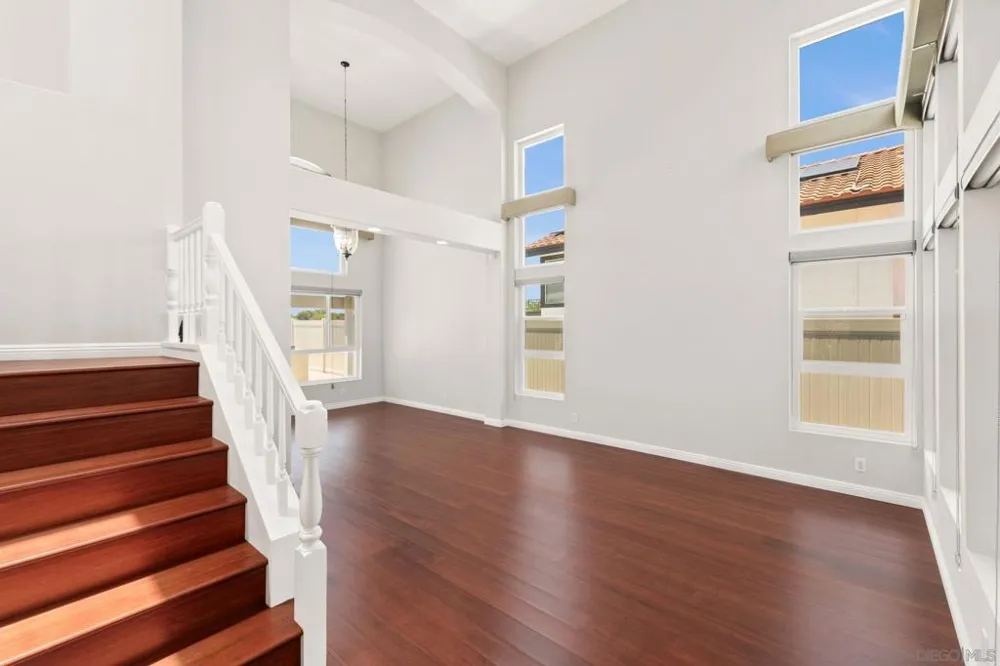 1068 Pacific Hill St Chula Vista, CA 91911