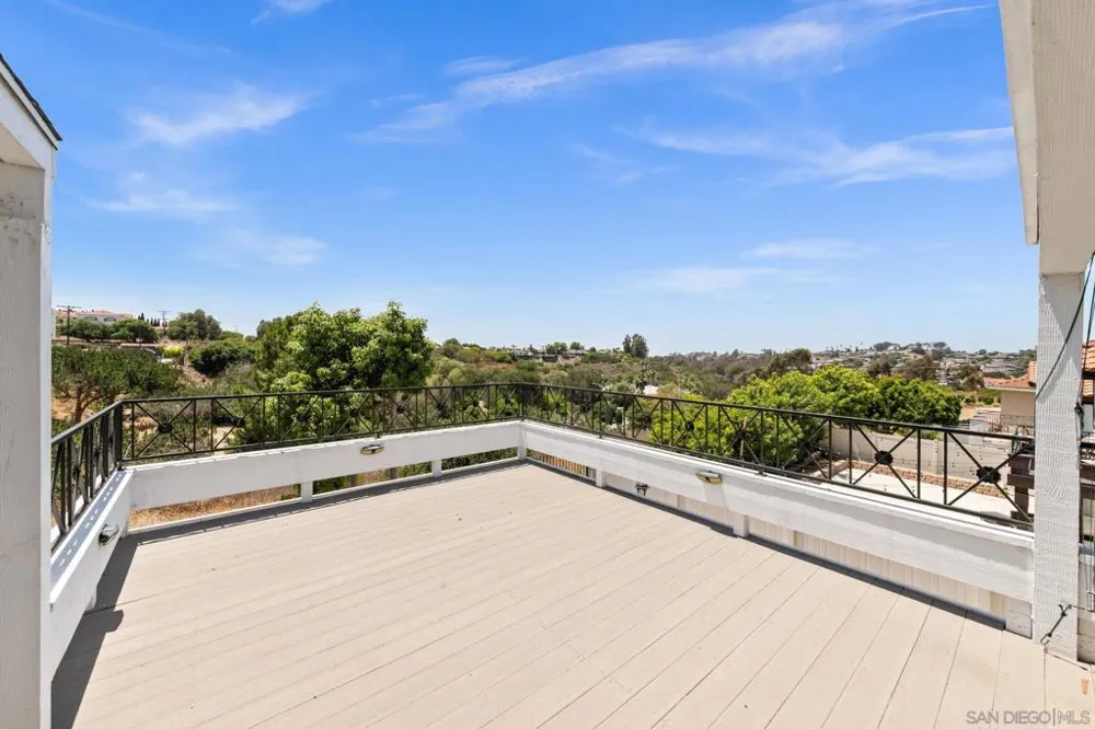 1068 Pacific Hill St Chula Vista, CA 91911