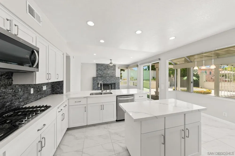 1068 Pacific Hill St Chula Vista, CA 91911