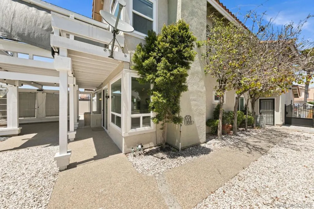 1068 Pacific Hill St Chula Vista, CA 91911