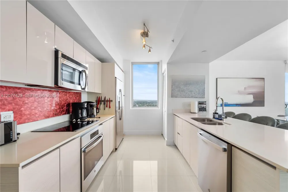 2600 E Hallandale Beach Blvd #T2802 Hallandale Beach, FL 33009