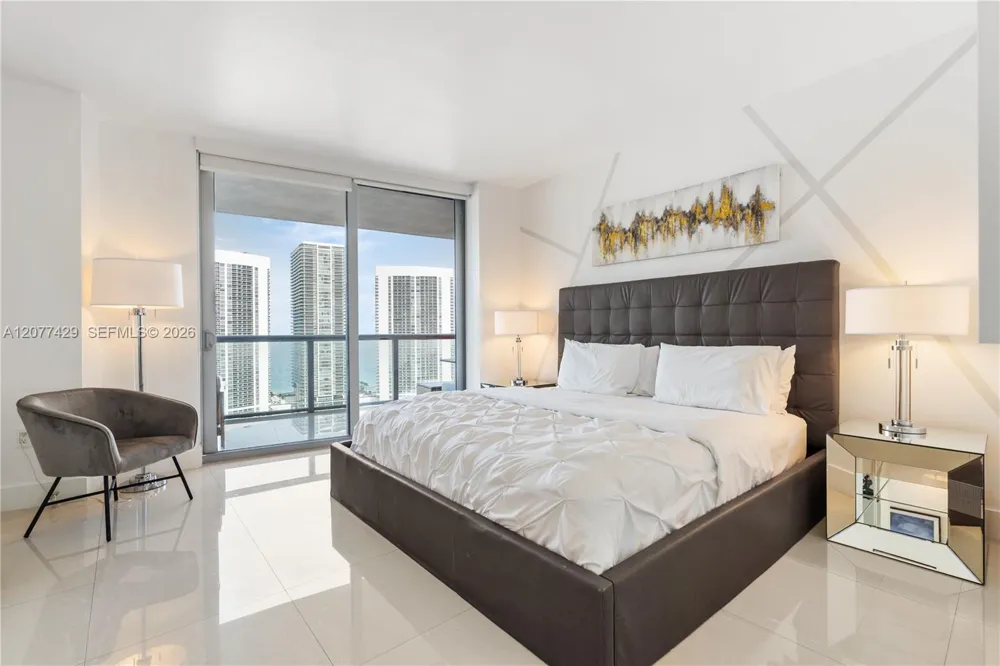 2600 E Hallandale Beach Blvd #T2802 Hallandale Beach, FL 33009