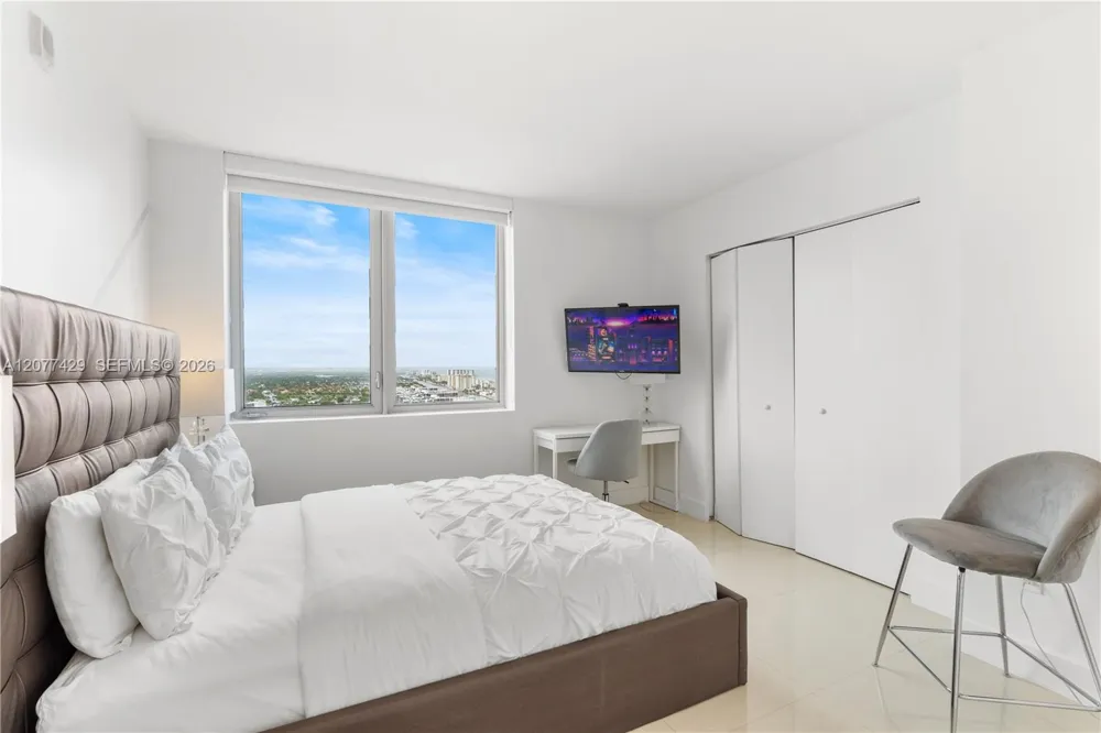 2600 E Hallandale Beach Blvd #T2802 Hallandale Beach, FL 33009