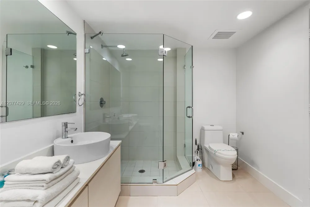 2600 E Hallandale Beach Blvd #T2802 Hallandale Beach, FL 33009