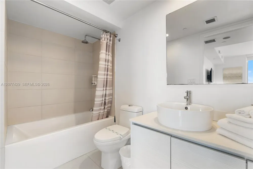 2600 E Hallandale Beach Blvd #T2802 Hallandale Beach, FL 33009