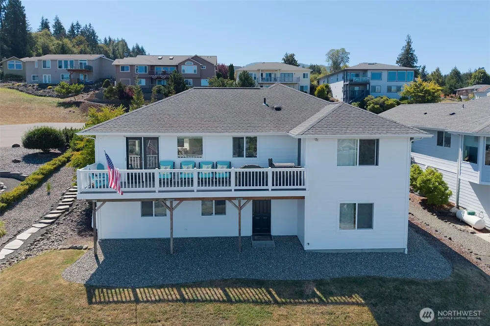 61 Jade Circle Sequim, WA 98382