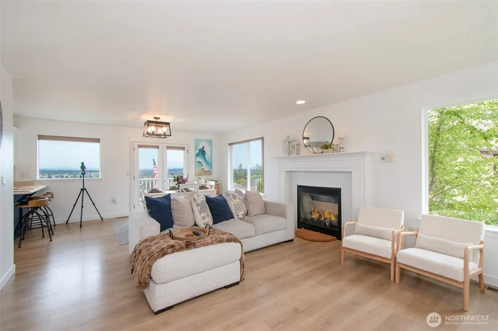 61 Jade Circle Sequim, WA 98382