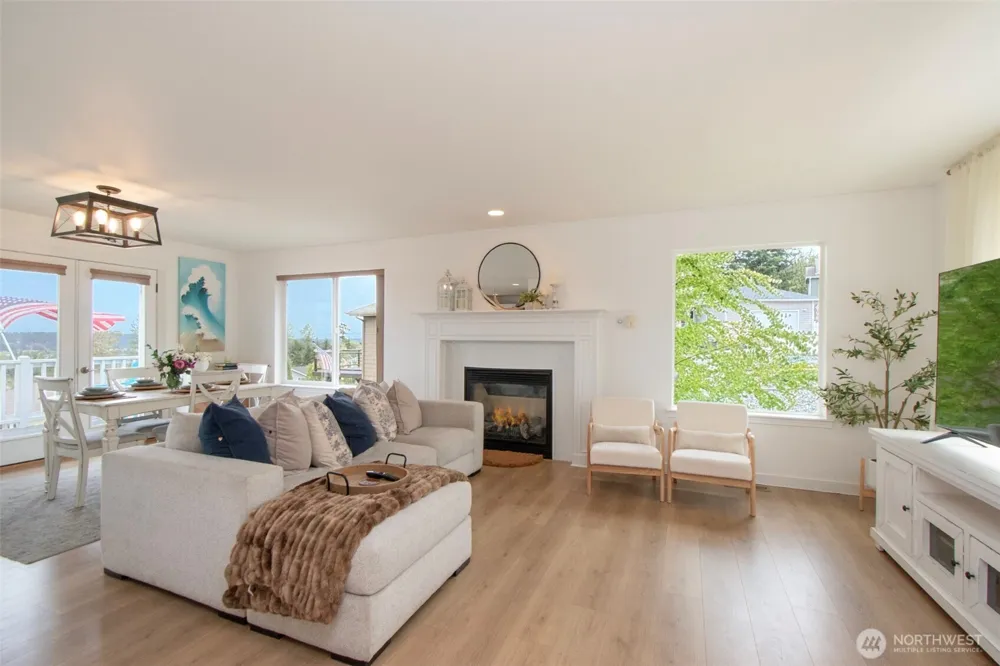 61 Jade Circle Sequim, WA 98382