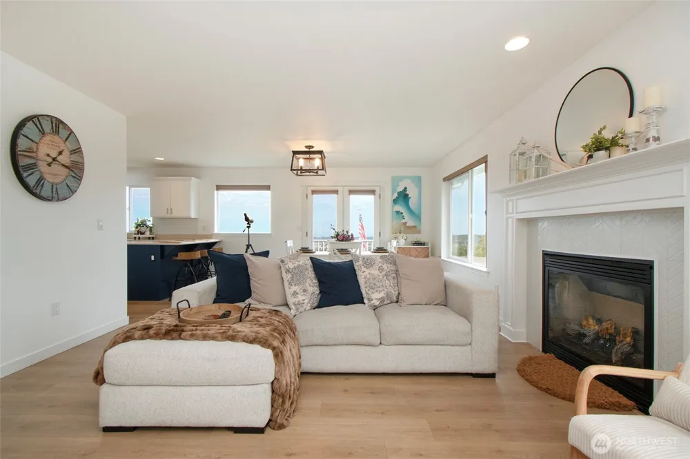 61 Jade Circle Sequim, WA 98382