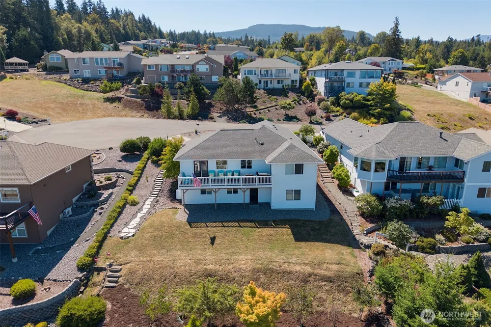 61 Jade Circle Sequim, WA 98382