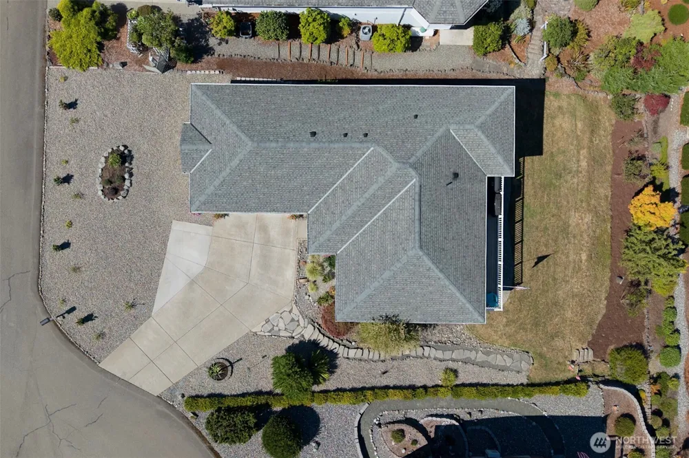 61 Jade Circle Sequim, WA 98382