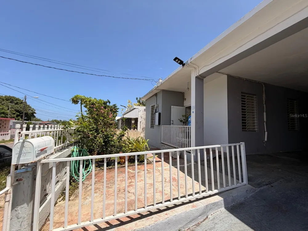 11 CALLE 11 #69 LOTE 363, COM. VICTOR ROJAS Arecibo, PR 00612