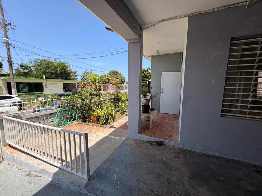 11 CALLE 11 #69 LOTE 363, COM. VICTOR ROJAS Arecibo, PR 00612
