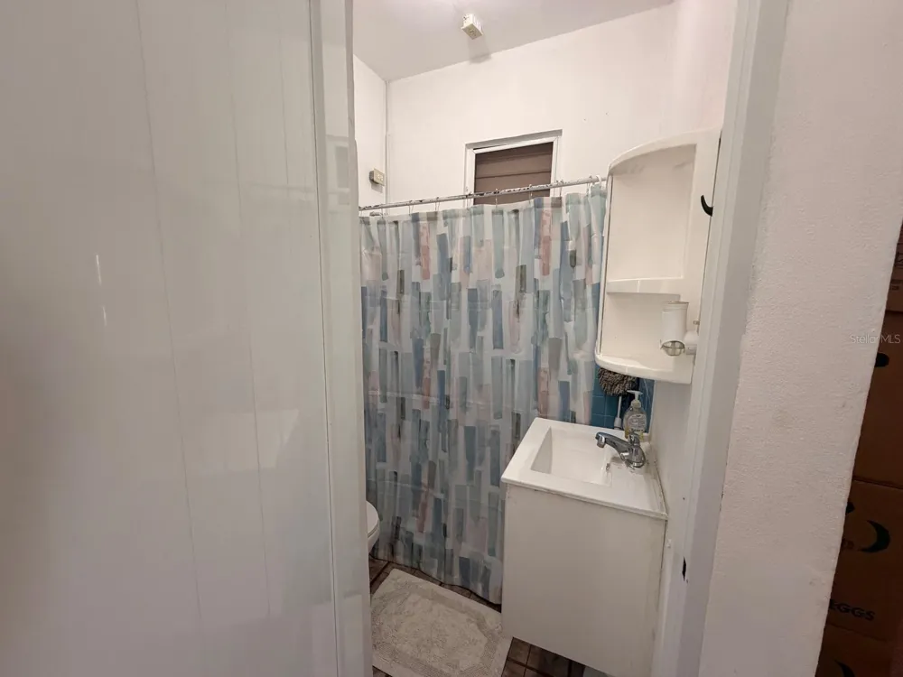 11 CALLE 11 #69 LOTE 363, COM. VICTOR ROJAS Arecibo, PR 00612
