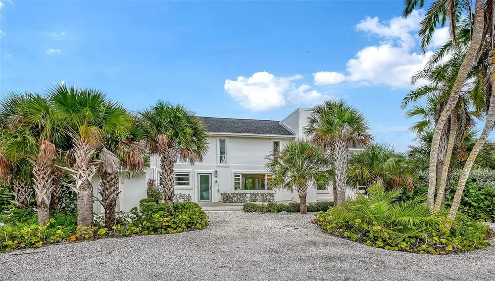 7665 SANDERLING ROAD Sarasota, FL 34242