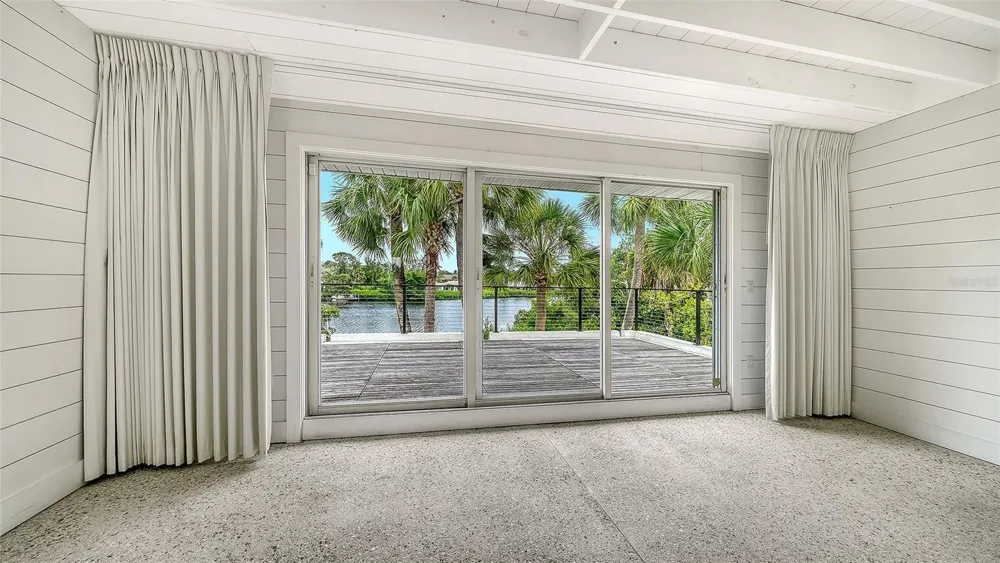 7665 SANDERLING ROAD Sarasota, FL 34242