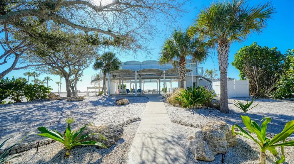 7665 SANDERLING ROAD Sarasota, FL 34242