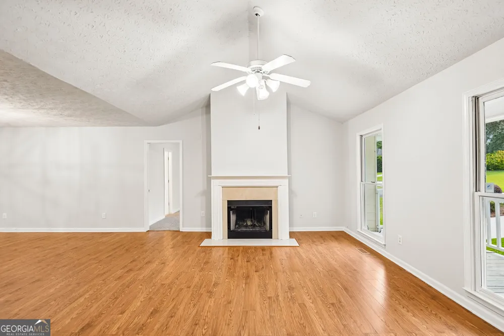 484 Legacy Park DR Powder Springs, GA 30127