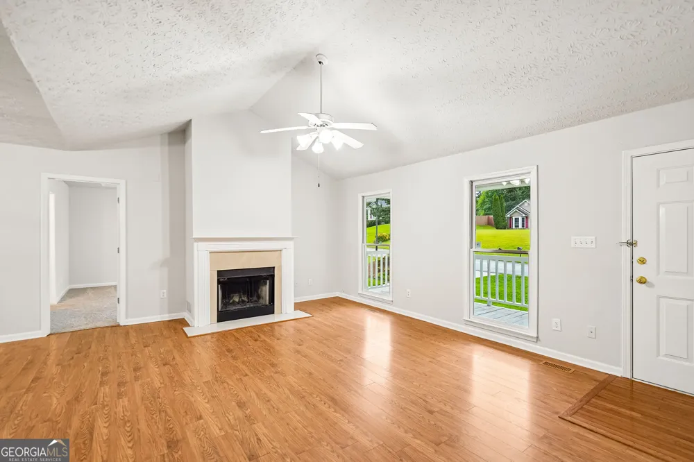 484 Legacy Park DR Powder Springs, GA 30127