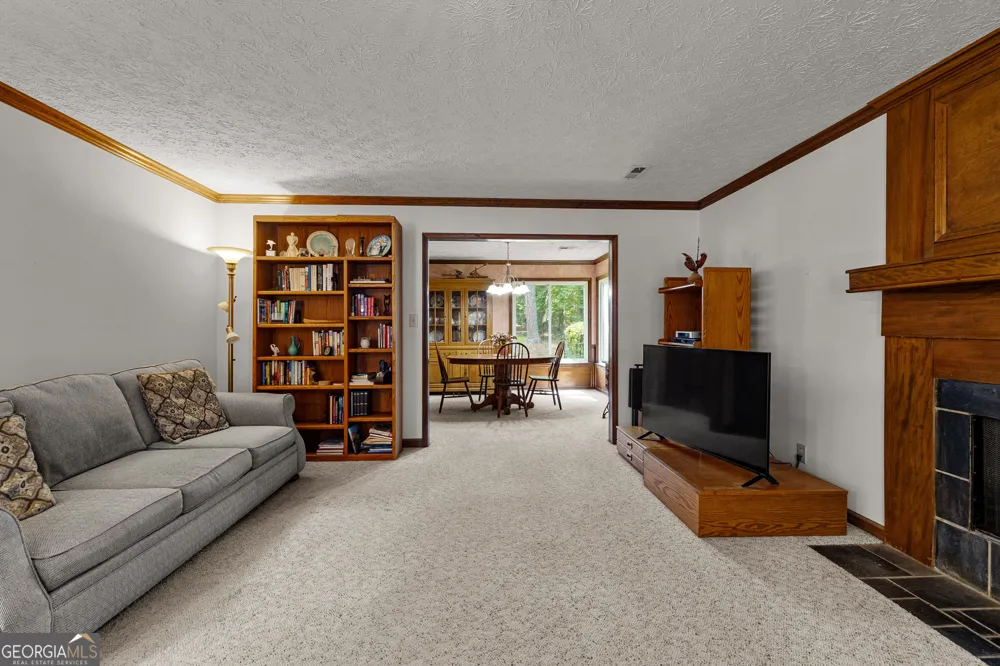 165 Woodsong DR Fayetteville, GA 30214