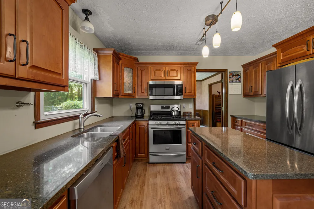165 Woodsong DR Fayetteville, GA 30214