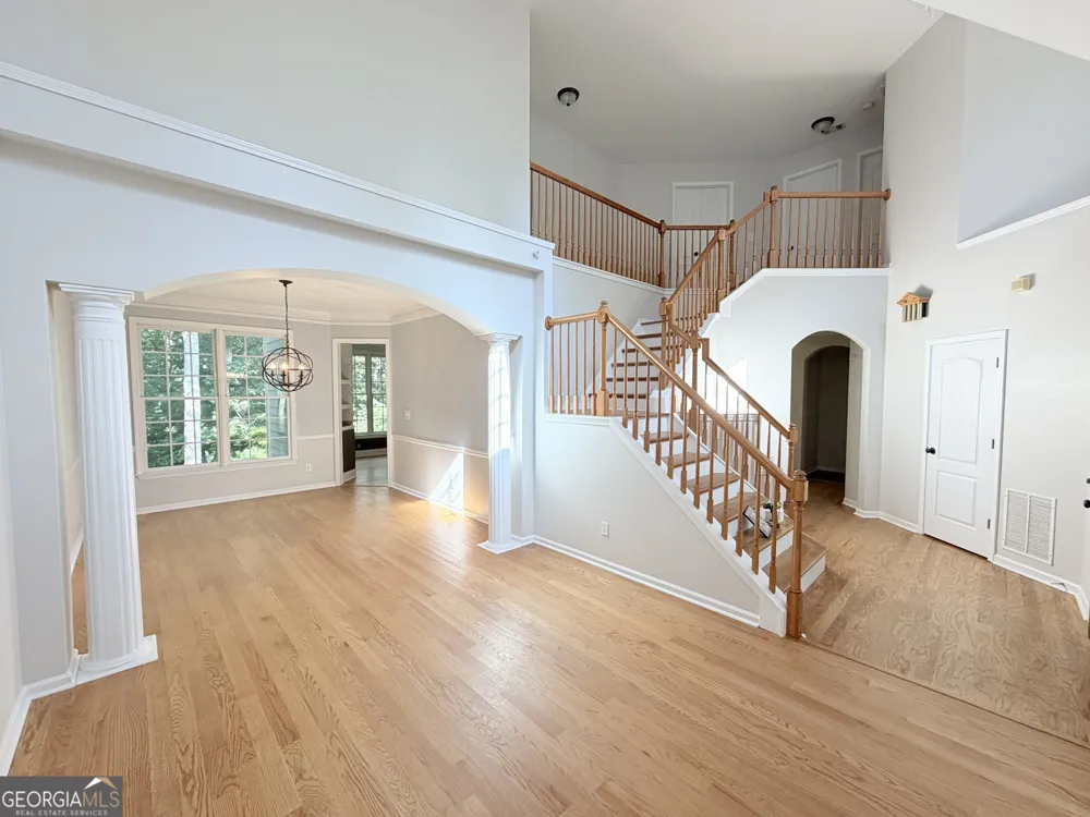 1872 Bakers Mill RD Dacula, GA 30019
