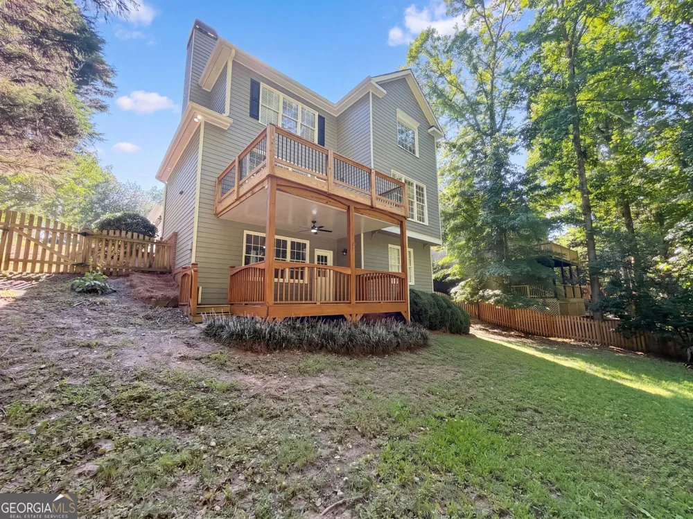 1872 Bakers Mill RD Dacula, GA 30019