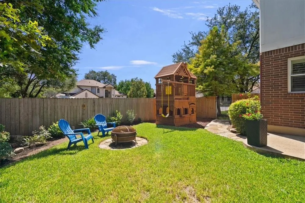 1215 Thistle Trail Cedar Park, TX 78613