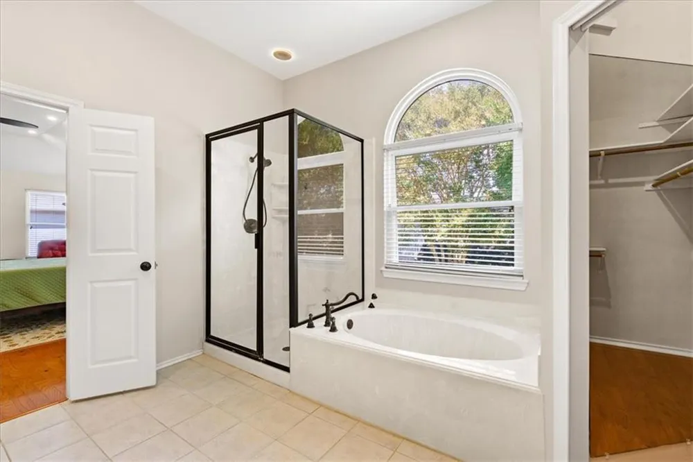 1215 Thistle Trail Cedar Park, TX 78613