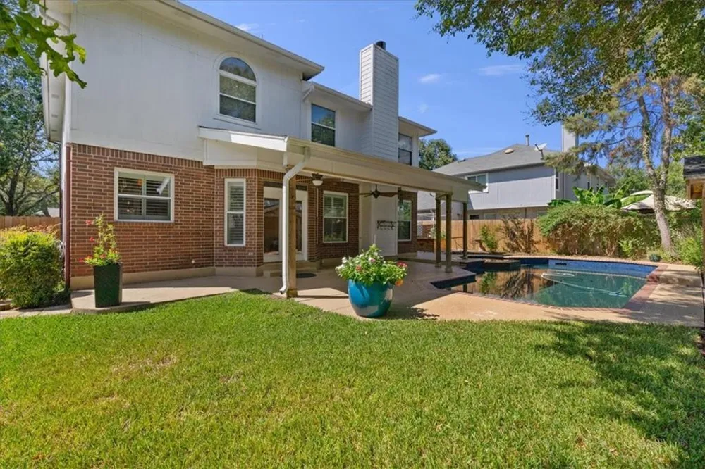 1215 Thistle Trail Cedar Park, TX 78613
