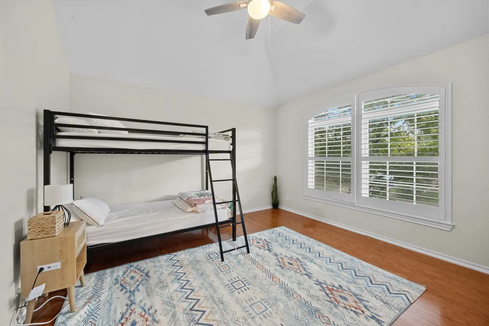 1215 Thistle Trail Cedar Park, TX 78613