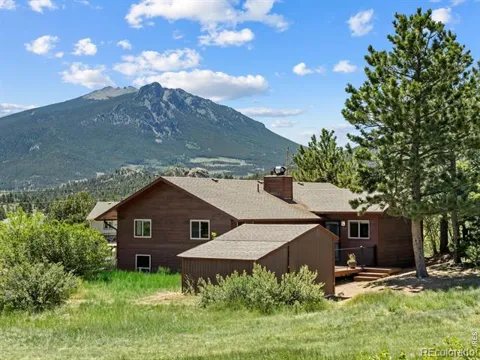 1817 Ranch Circle