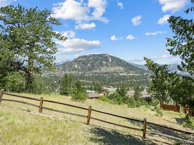 2709 Sunrise Court Estes Park, CO 80517