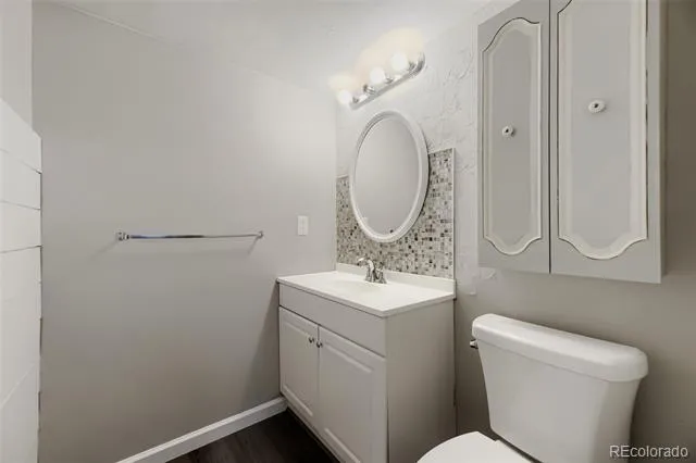 7136 W Portland Avenue Littleton, CO 80128