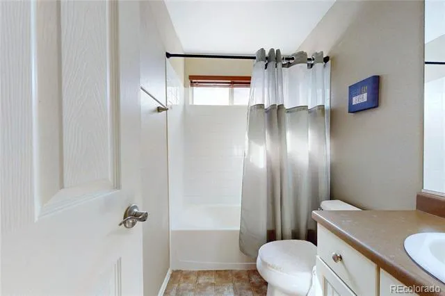 7790 E 123rd Avenue Thornton, CO 80602