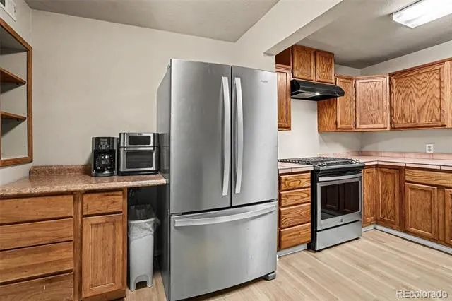 1748 Nome Street Aurora, CO 80010