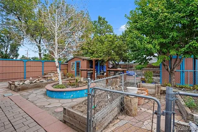 1748 Nome Street Aurora, CO 80010