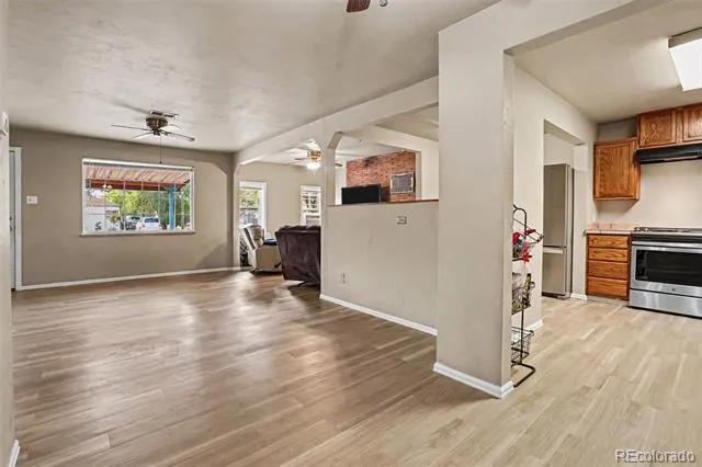 1748 Nome Street Aurora, CO 80010