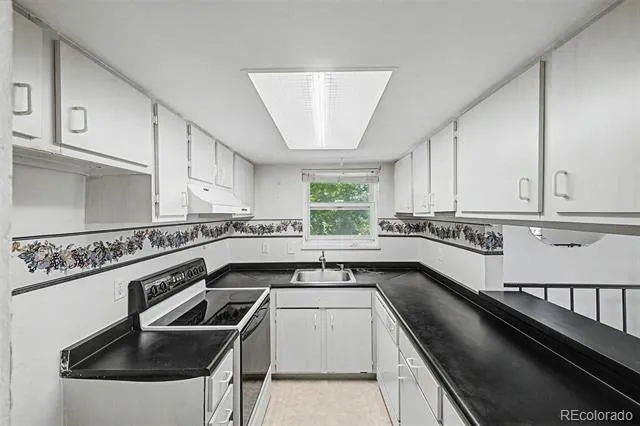 9901 E Evans Avenue #17D Denver, CO 80247