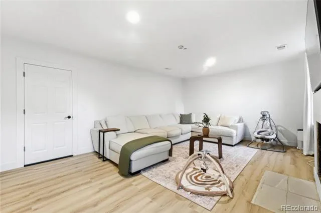 4151 E 115th Place Denver, CO 80233