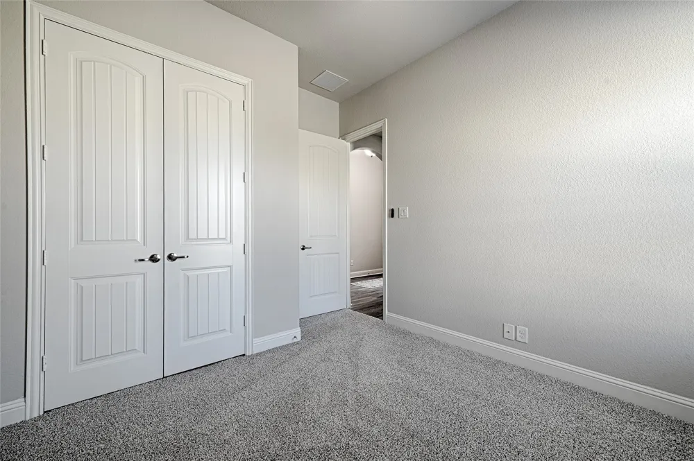 2283 Prairie Glen Street Lewisville, TX 75056