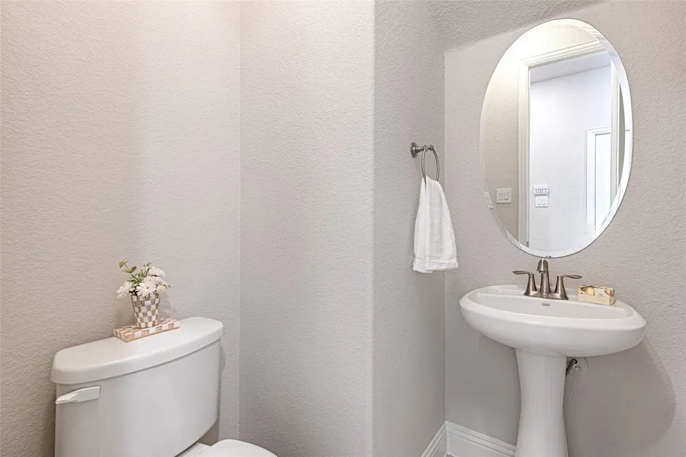 2283 Prairie Glen Street Lewisville, TX 75056