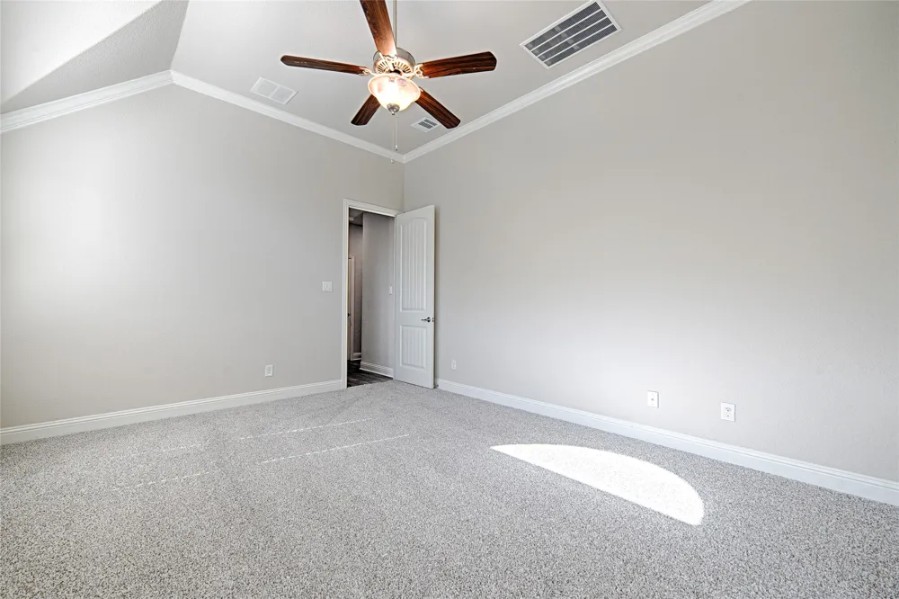 2283 Prairie Glen Street Lewisville, TX 75056