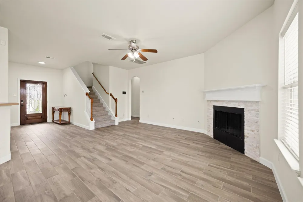 5213 Bailey Lane Alvin, TX 77511