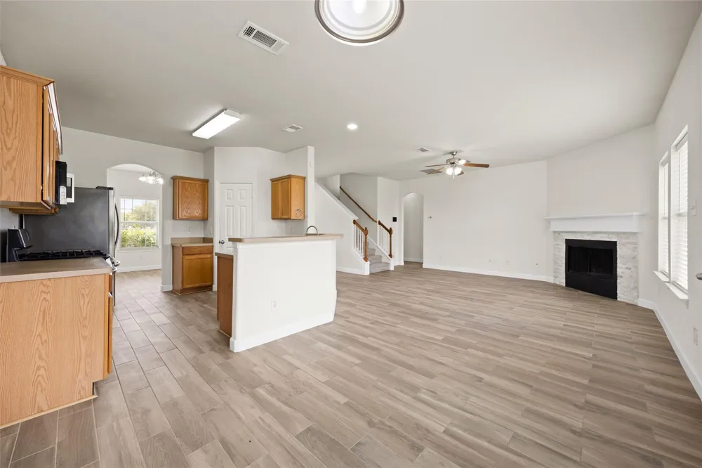 5213 Bailey Lane Alvin, TX 77511
